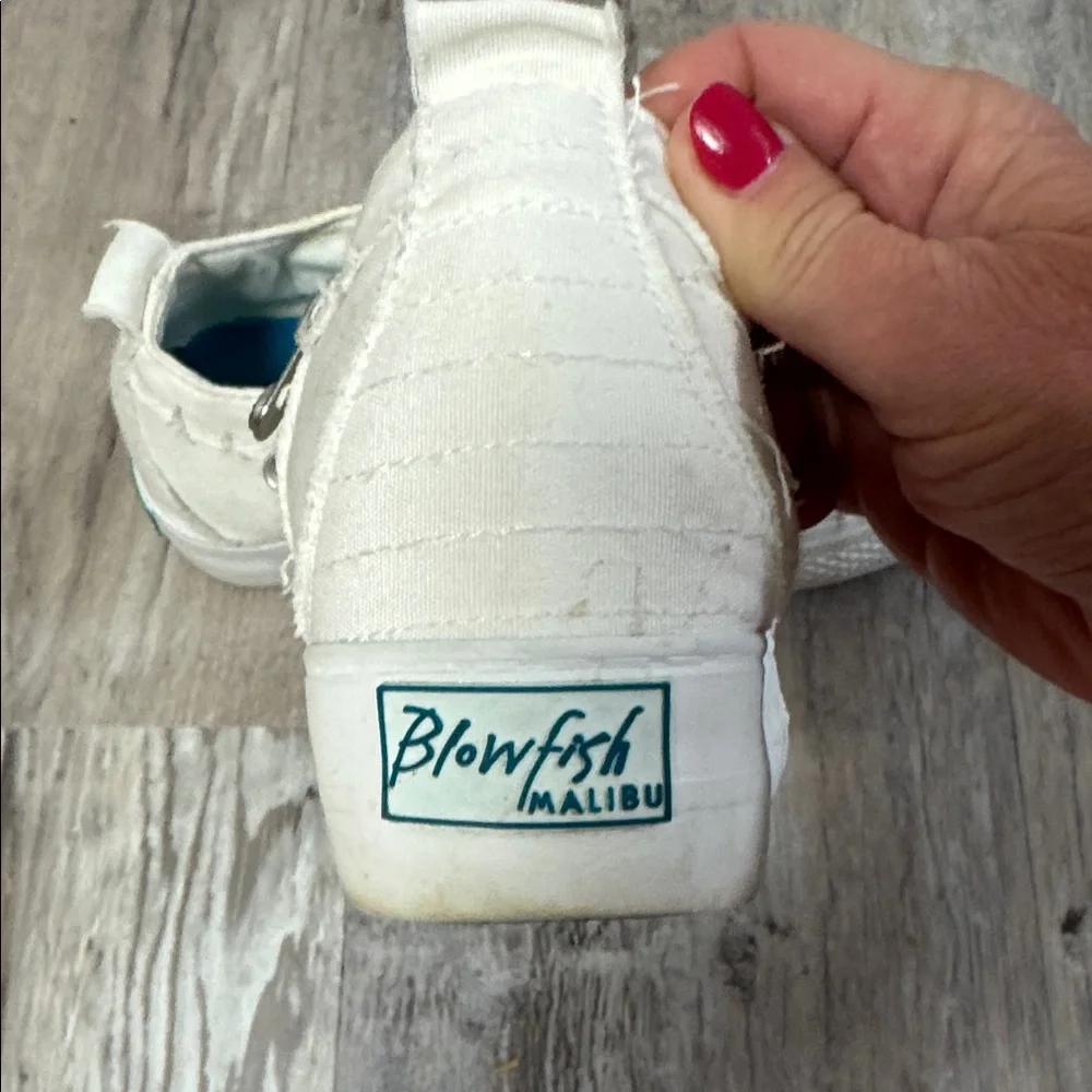 Blowfish White Canvas Slip-On Sneakers with Teal Logo - Picture 2 of 3
